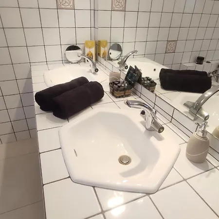 Nocleg ze śniadaniem Dependance Cocooning Bon Standing 3*